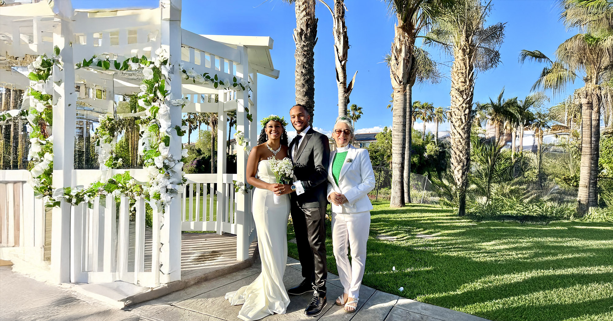 Mobile wedding officiant service - travel to your venue.
